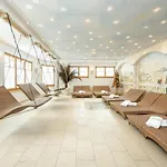 Aparthotel Almschloessl & Schrotteralm 4*