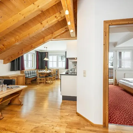 Almschlössl&schrotteralm Aparthotel 4*