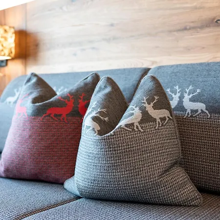 Almschloessl & Schrotteralm Apart-hotel 4*