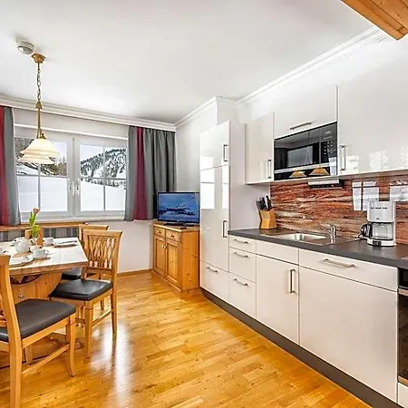 Hotel apartamentowy Almschloessl & Schrotteralm Obertauern