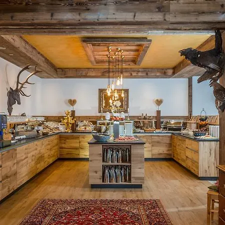 Almschloessl & Schrotteralm Apart-hotel Obertauern