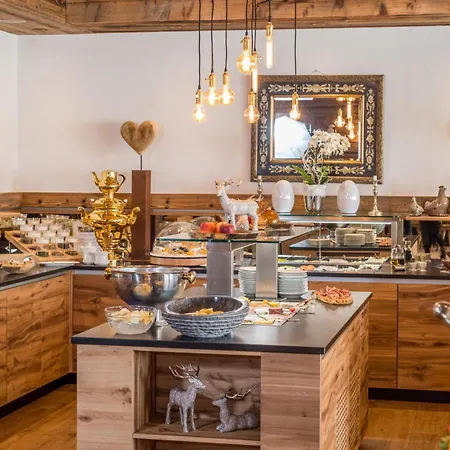 Almschloessl & Schrotteralm Obertauern