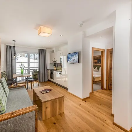 Almschloessl & Schrotteralm Obertauern