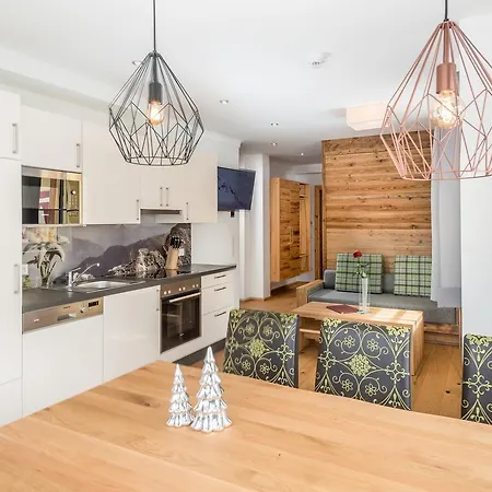 Almschloessl & Schrotteralm Obertauern