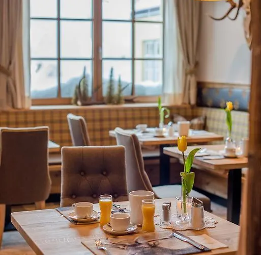 アパートホテル Almschloessl & Schrotteralm 4*